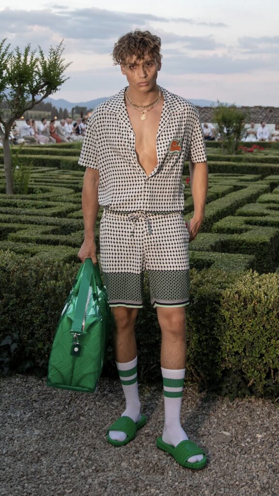 A Hole in One for 70s Attitude